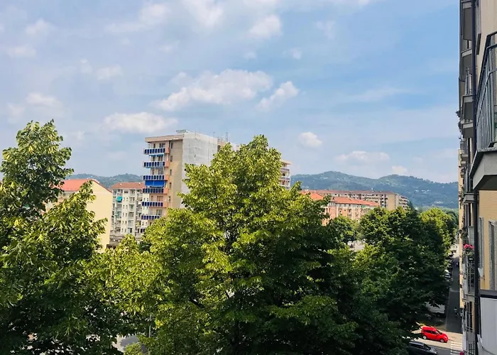 R&g House - Moderno Vicino Metropolitana - Modern Close To The Metro